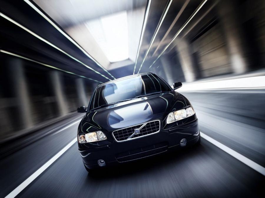  Volvo S60 2004 года  (фото 9 из 9)